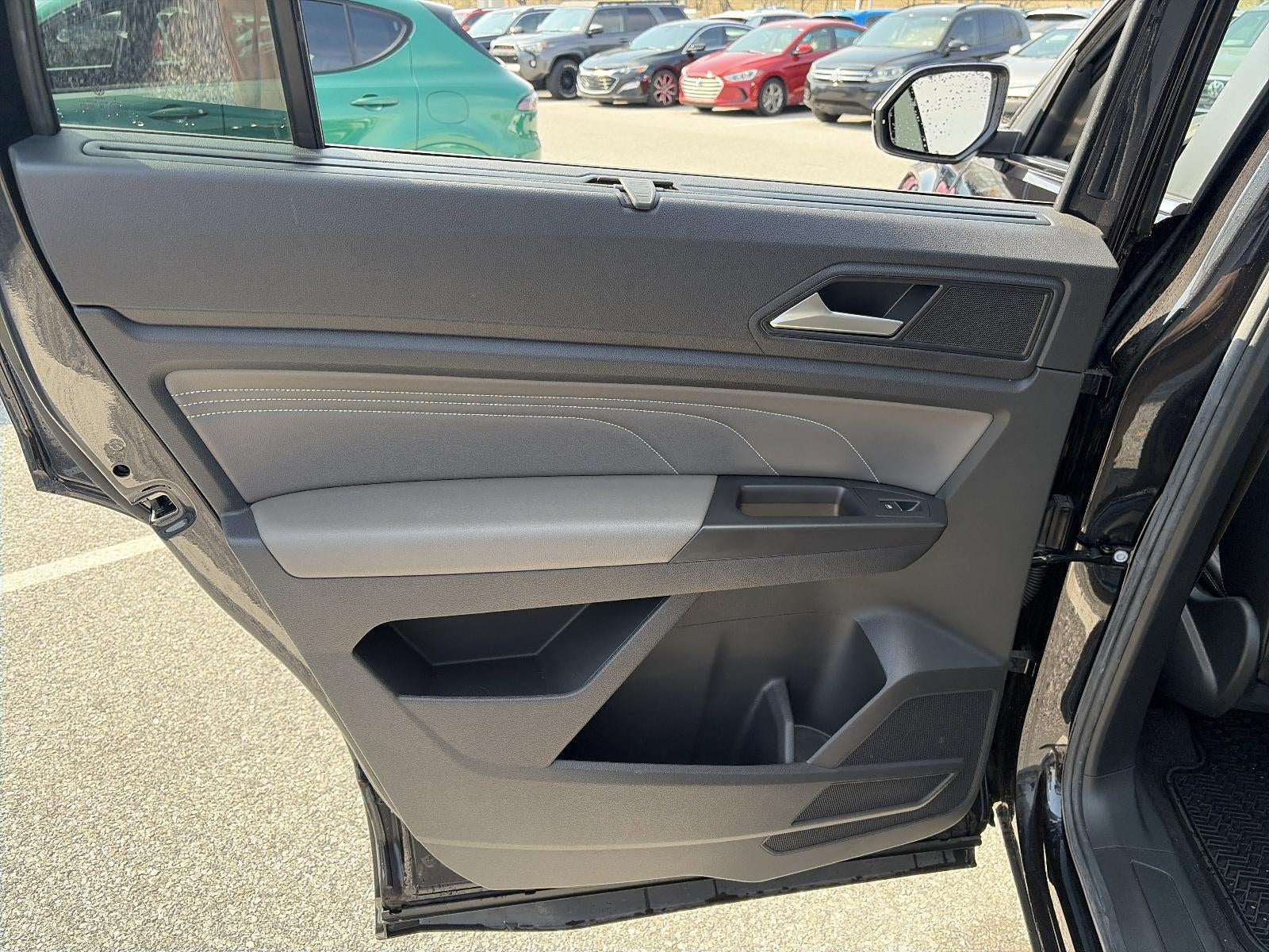 2023 Volkswagen Atlas 3.6L V6 SE w/Technology 4MOTION