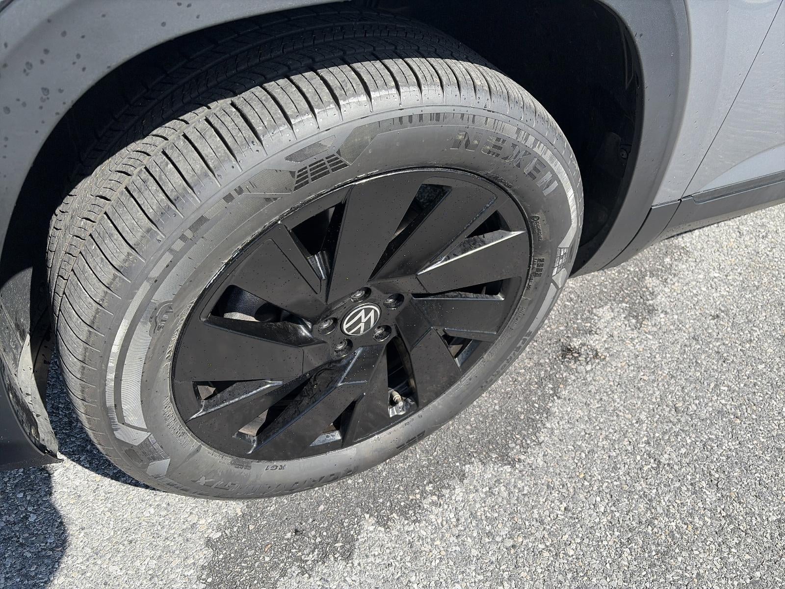 2024 Volkswagen Atlas 2.0T SE w/Technology 4MOTION