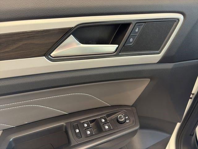 2022 Volkswagen Atlas 3.6L V6 SE w/Technology 4MOTION