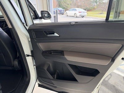 2022 Volkswagen Atlas 3.6L V6 SE w/Technology 4MOTION