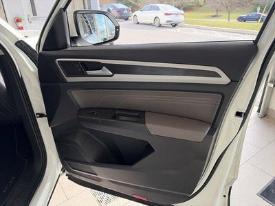 2022 Volkswagen Atlas 3.6L V6 SE w/Technology 4MOTION