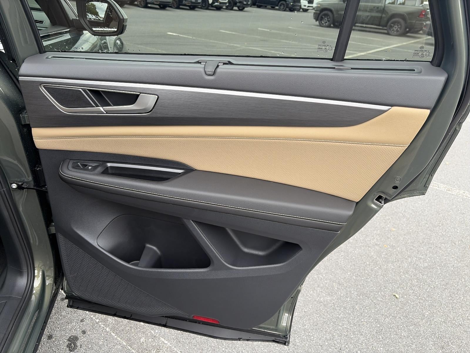 2026 Volkswagen Atlas Cross Sport 2.0T SE w/Technology 4MOTION