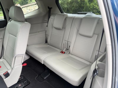 2023 Volkswagen Atlas 2.0T SE w/Technology 4MOTION