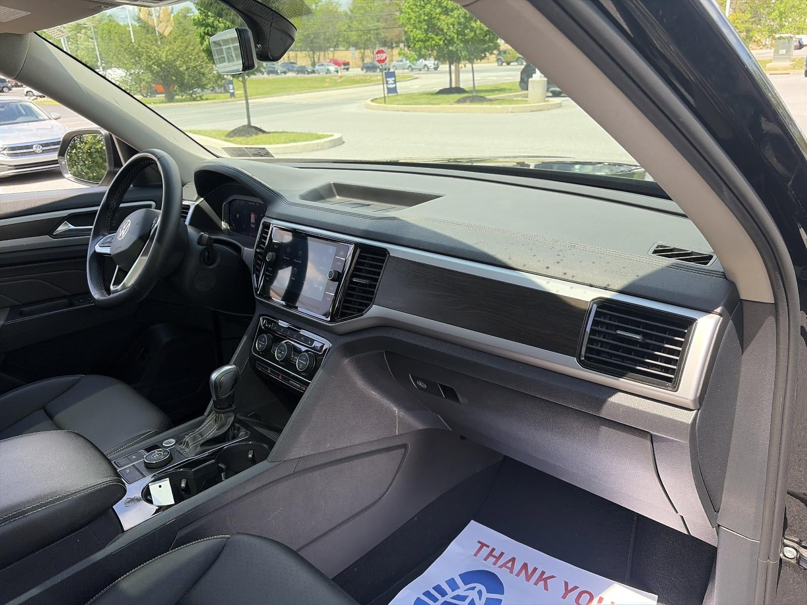 2023 Volkswagen Atlas 2.0T SE w/Technology 4MOTION