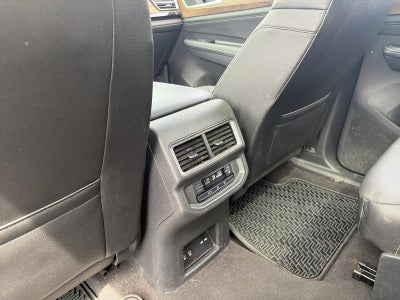 2024 Volkswagen Atlas 2.0T SE w/Technology 4MOTION