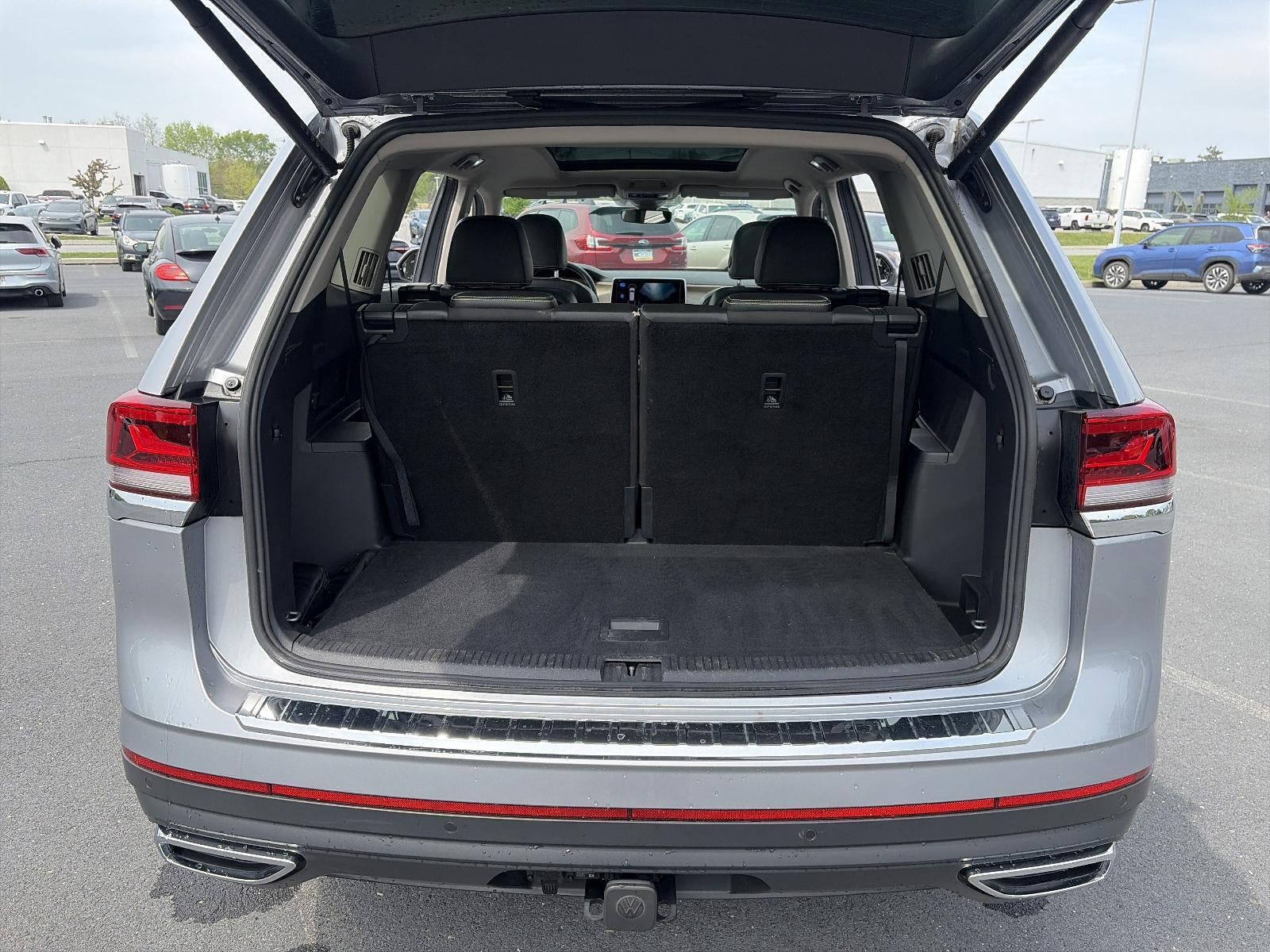 2024 Volkswagen Atlas 2.0T SE w/Technology 4MOTION