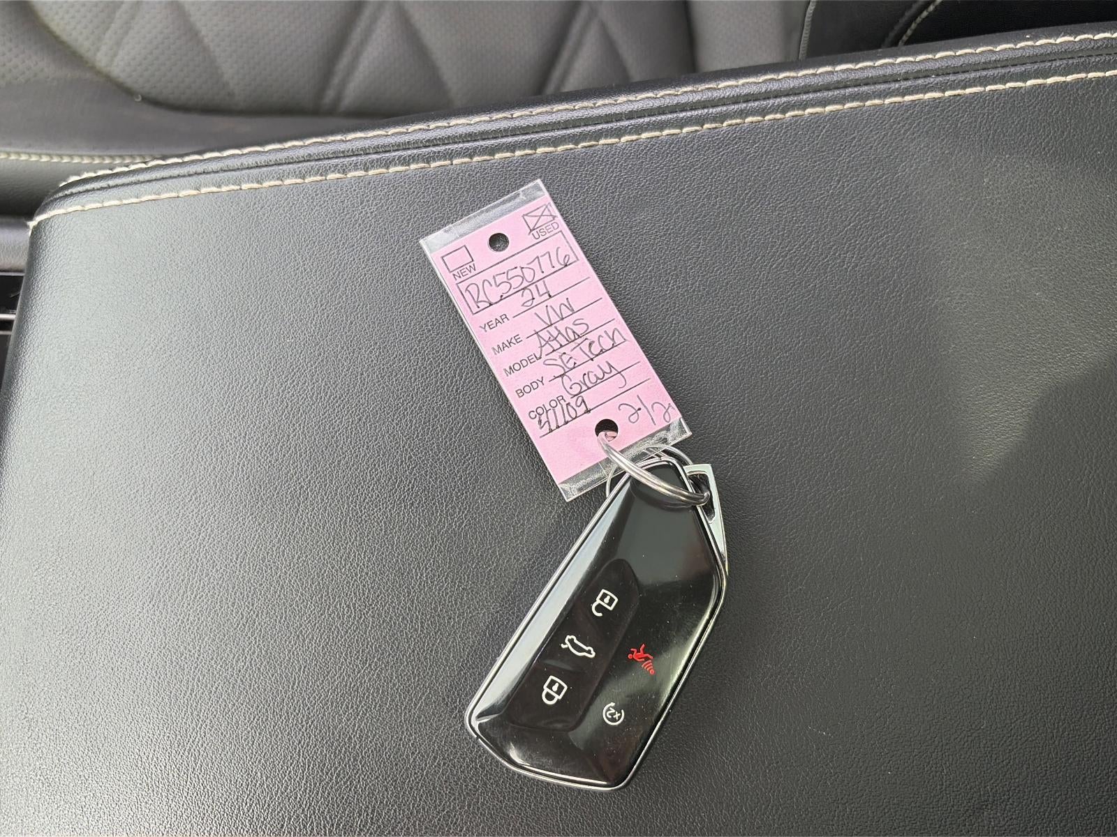 2024 Volkswagen Atlas 2.0T SE w/Technology 4MOTION