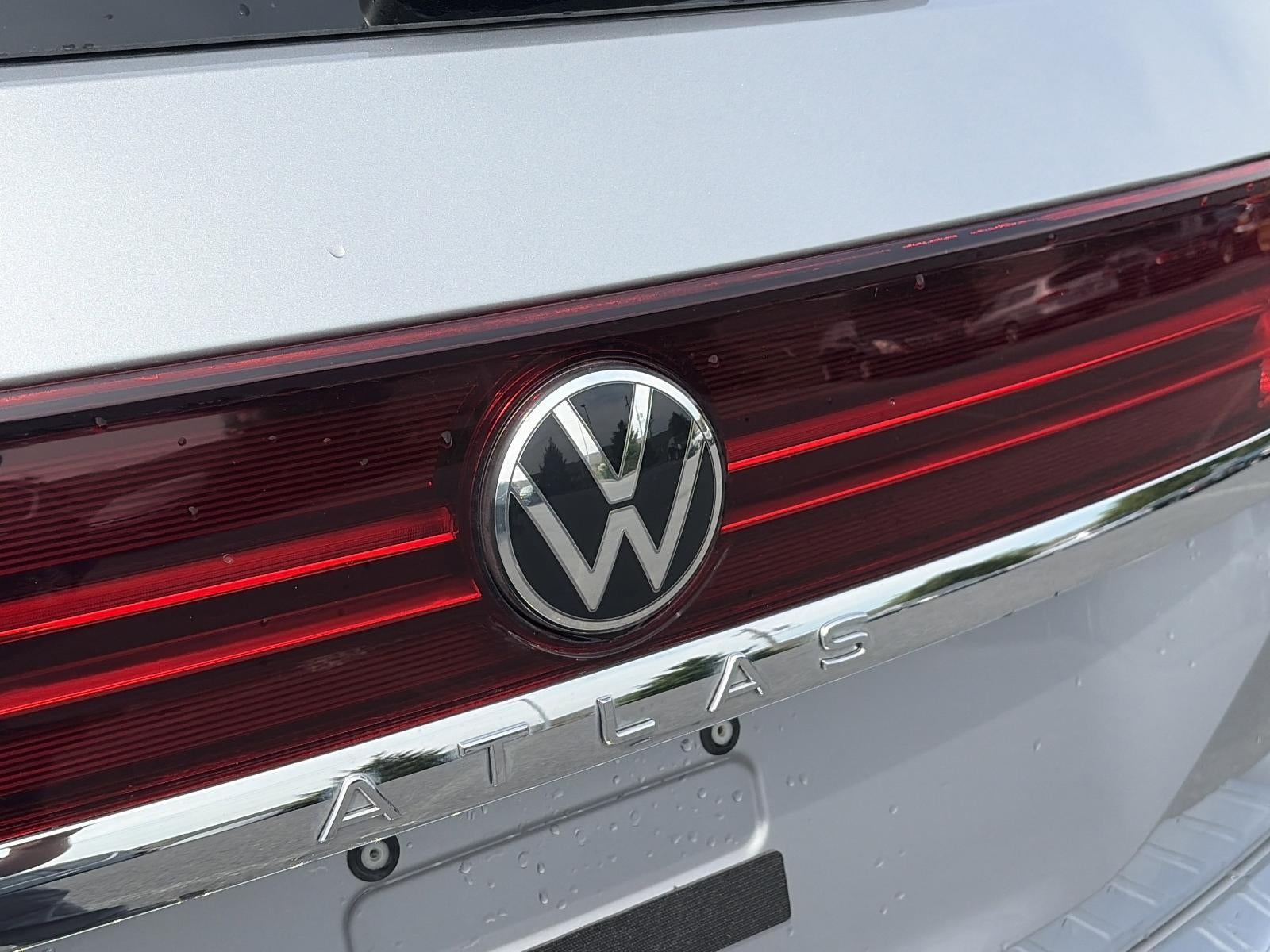 2024 Volkswagen Atlas 2.0T SE w/Technology 4MOTION