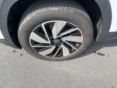 2024 Volkswagen Atlas 2.0T SE w/Technology 4MOTION