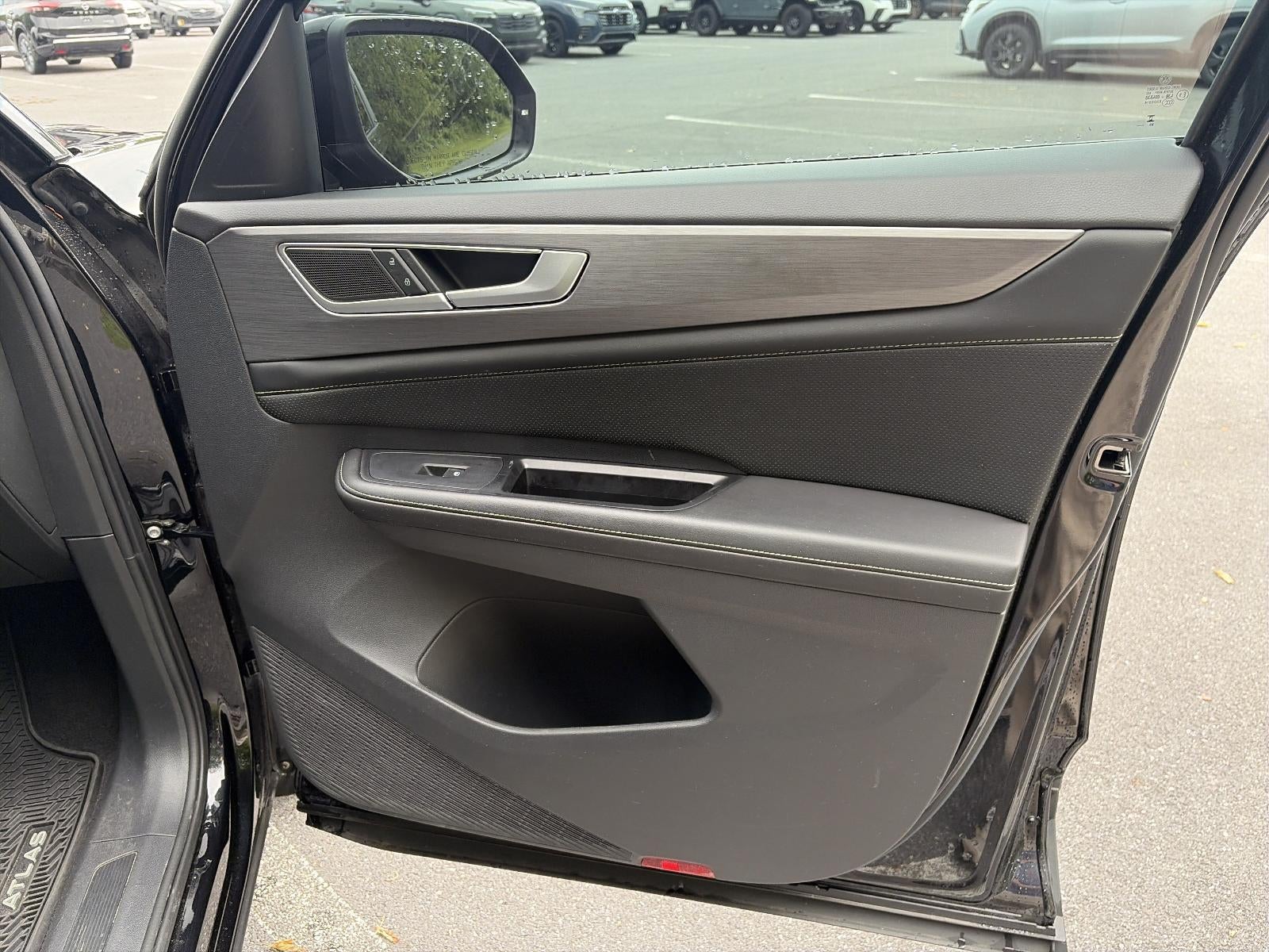 2024 Volkswagen Atlas Cross Sport 2.0T SE 4MOTION