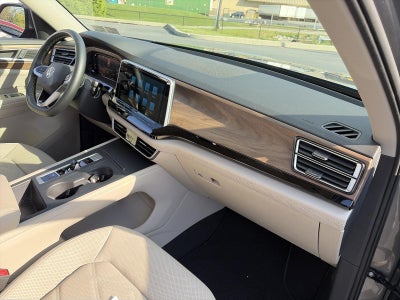 2024 Volkswagen Atlas 2.0T SE 4MOTION