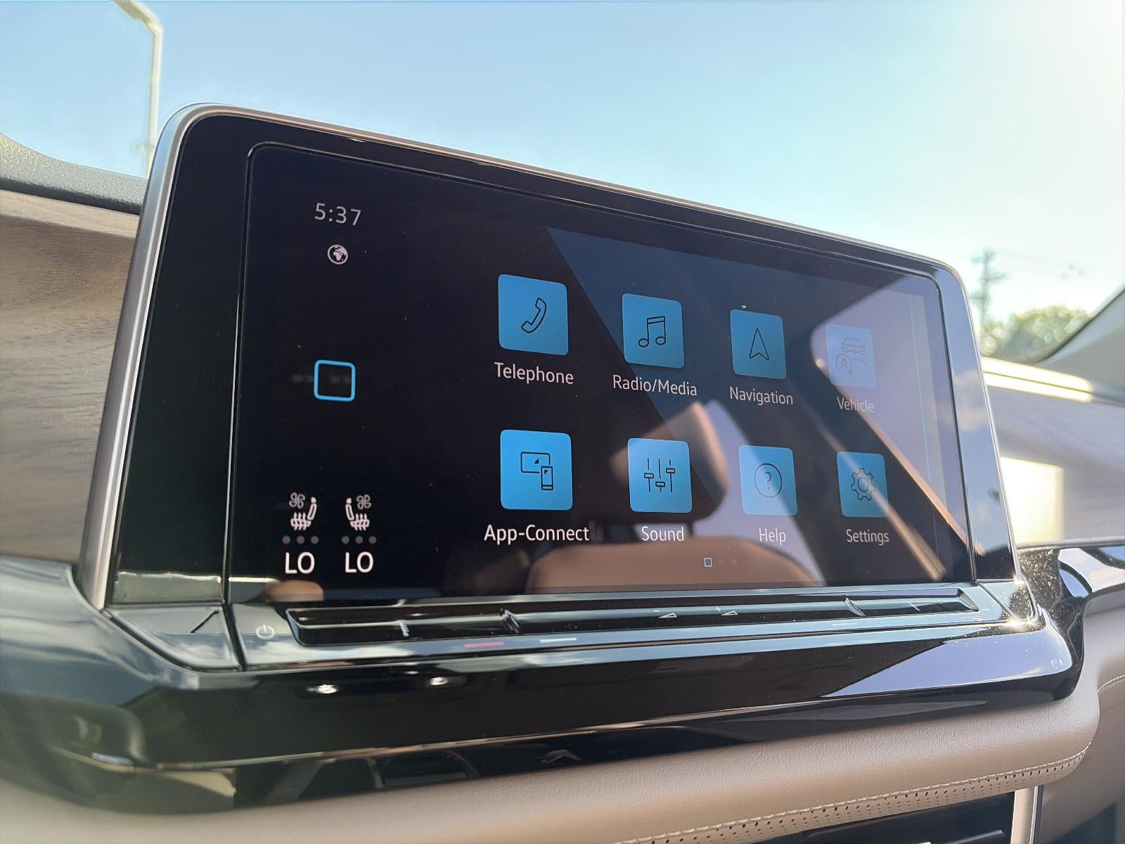 2024 Volkswagen Atlas 2.0T SE 4MOTION