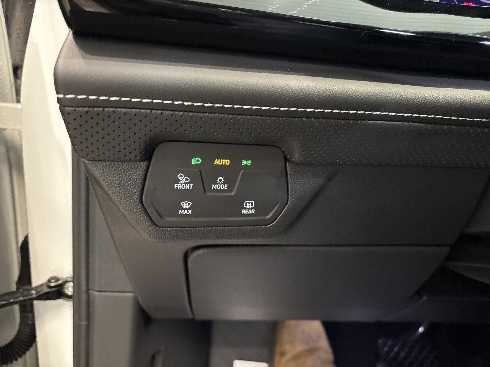 2024 Volkswagen Atlas 2.0T SE w/Technology FWD