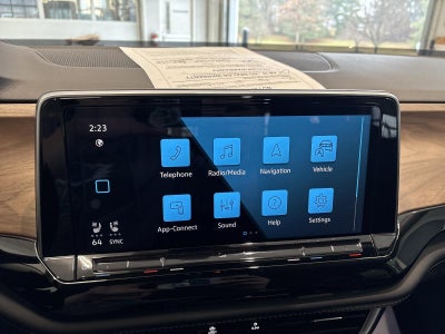 2024 Volkswagen Atlas 2.0T SE w/Technology FWD