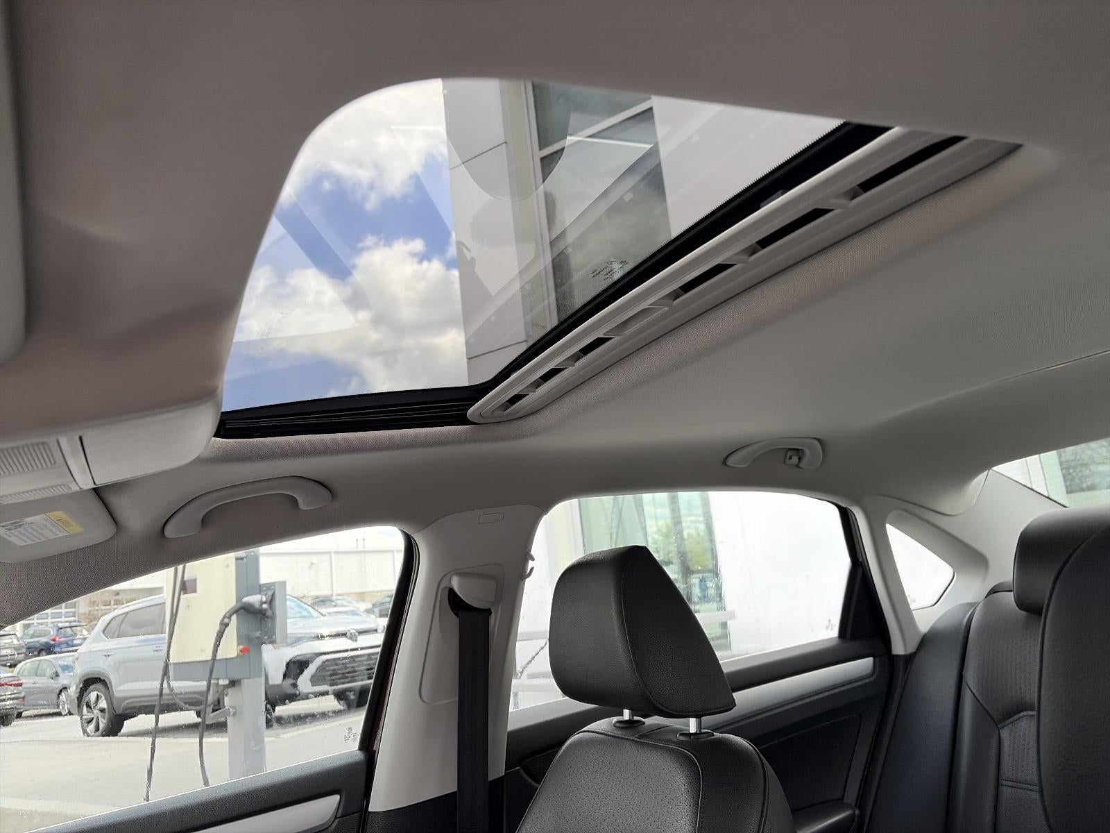 2013 Volkswagen Passat 4dr Sdn 2.5L Auto SE PZEV