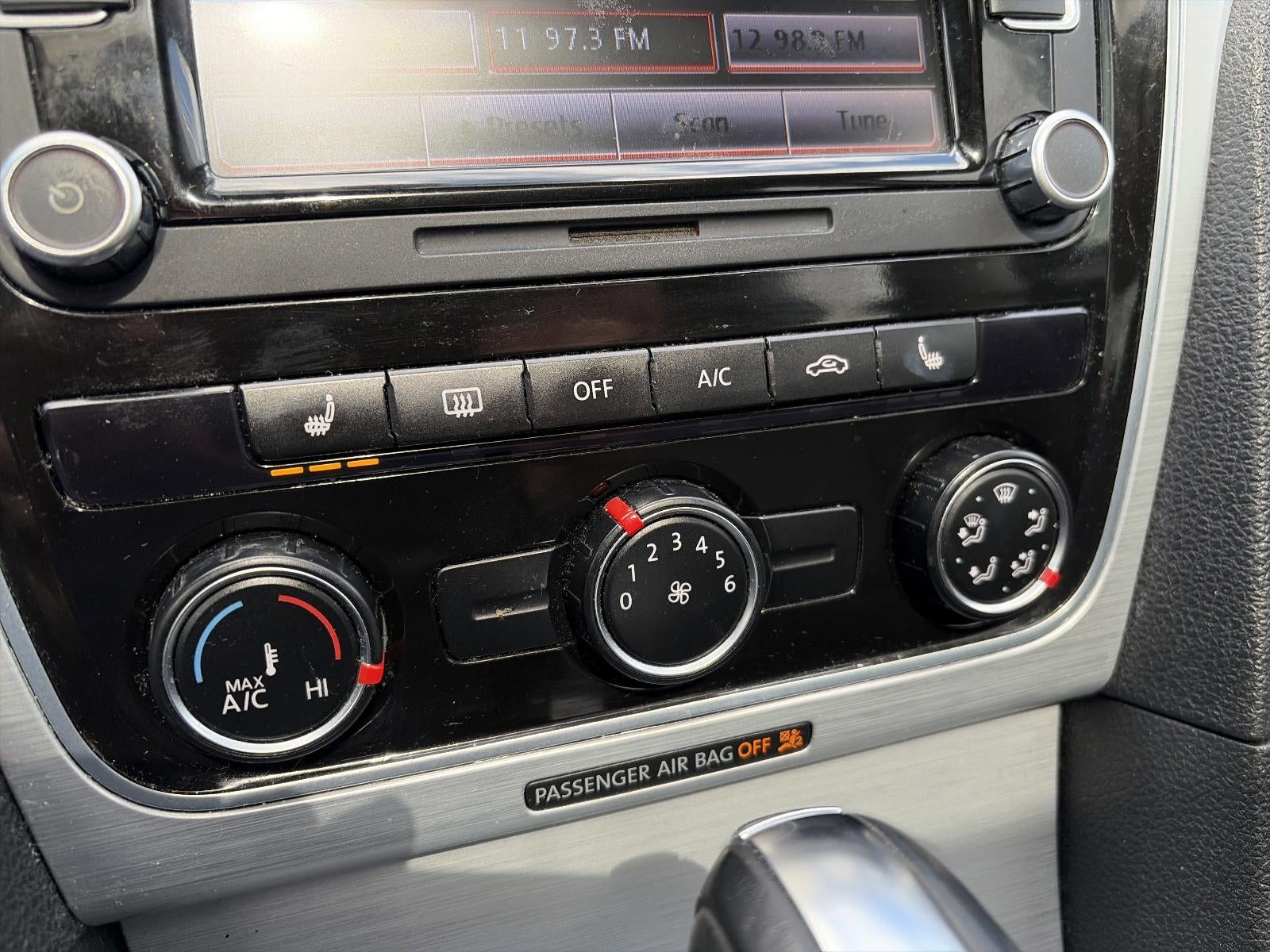 2013 Volkswagen Passat 4dr Sdn 2.5L Auto SE PZEV