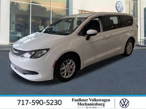 2017 Chrysler Pacifica LX FWD