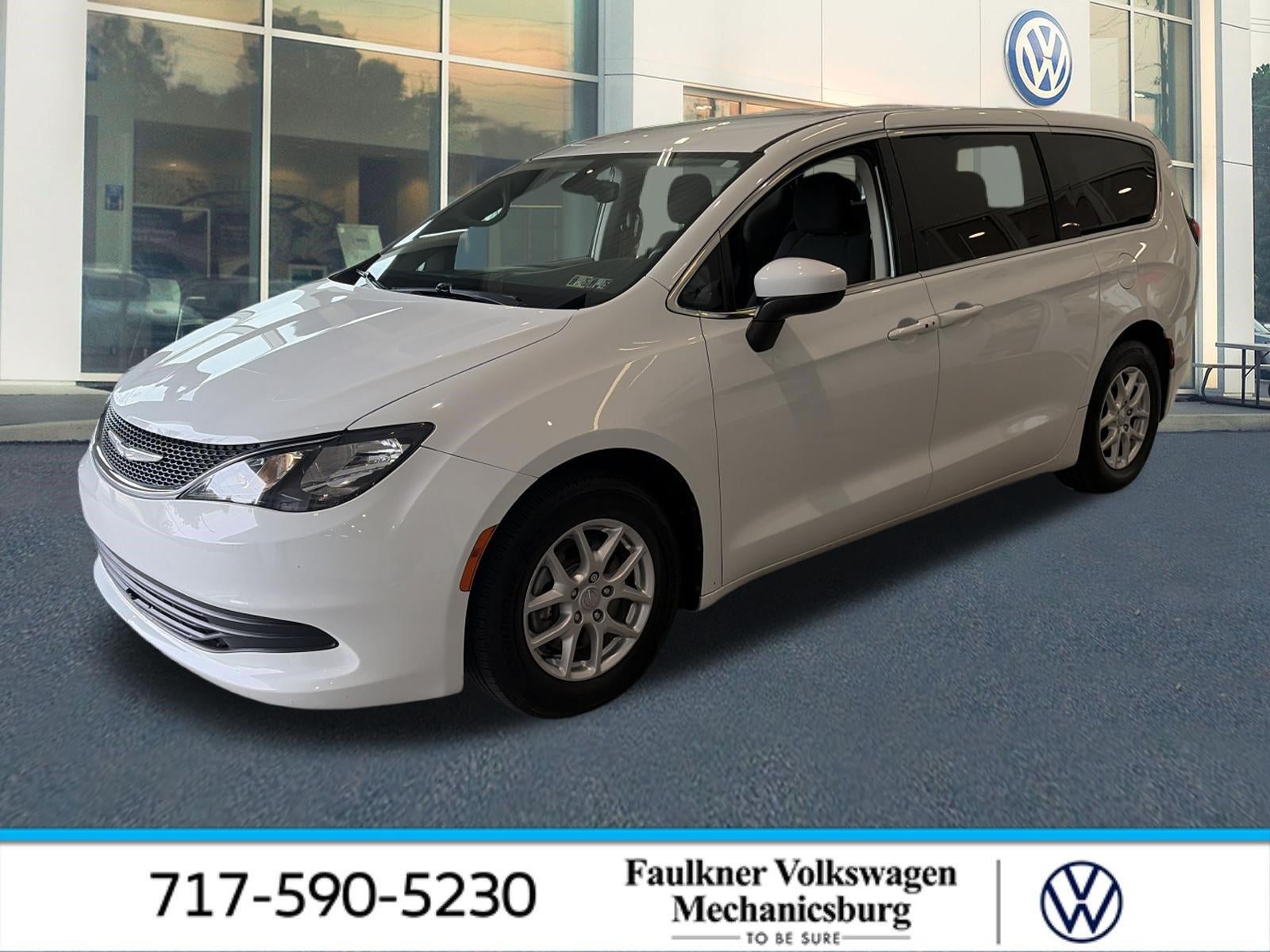 2017 Chrysler Pacifica LX FWD
