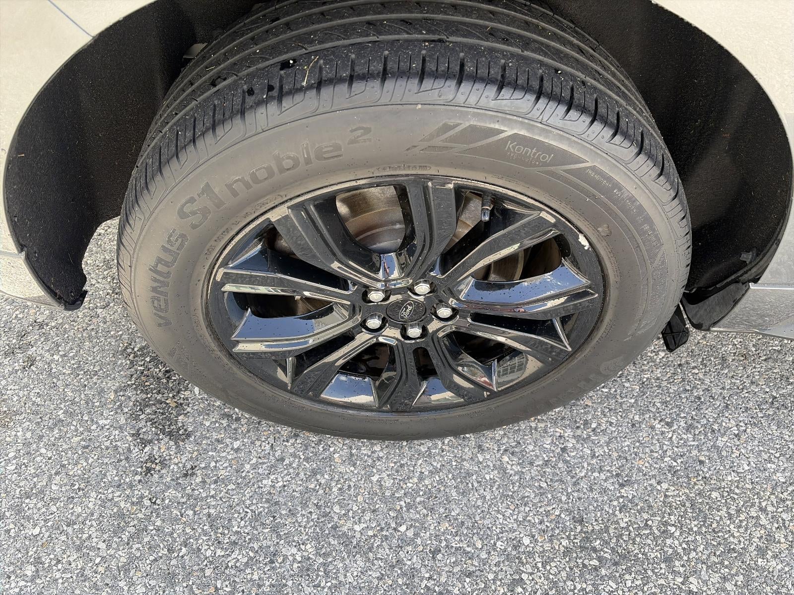 2022 Ford Edge SE AWD