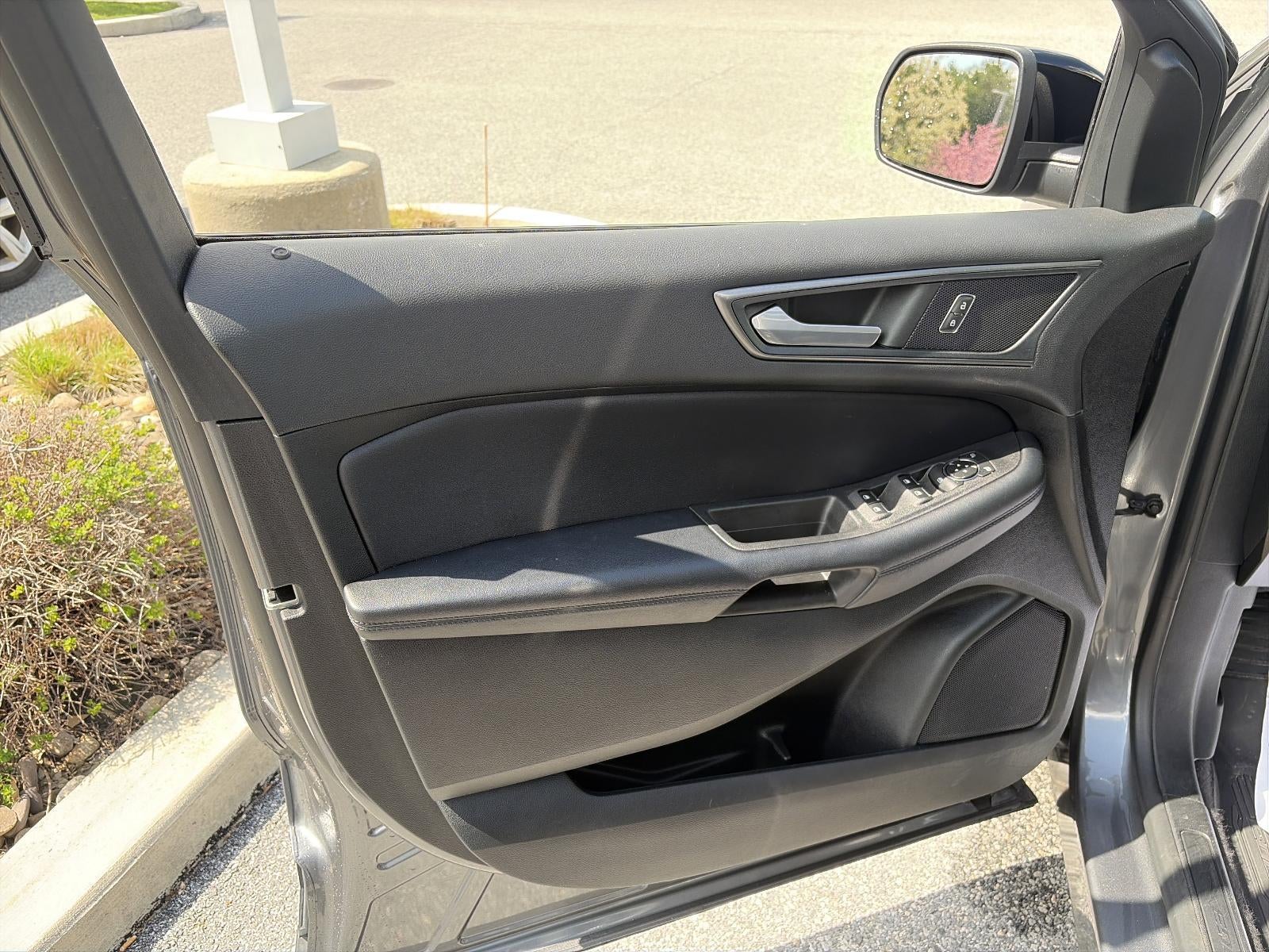 2022 Ford Edge SE AWD