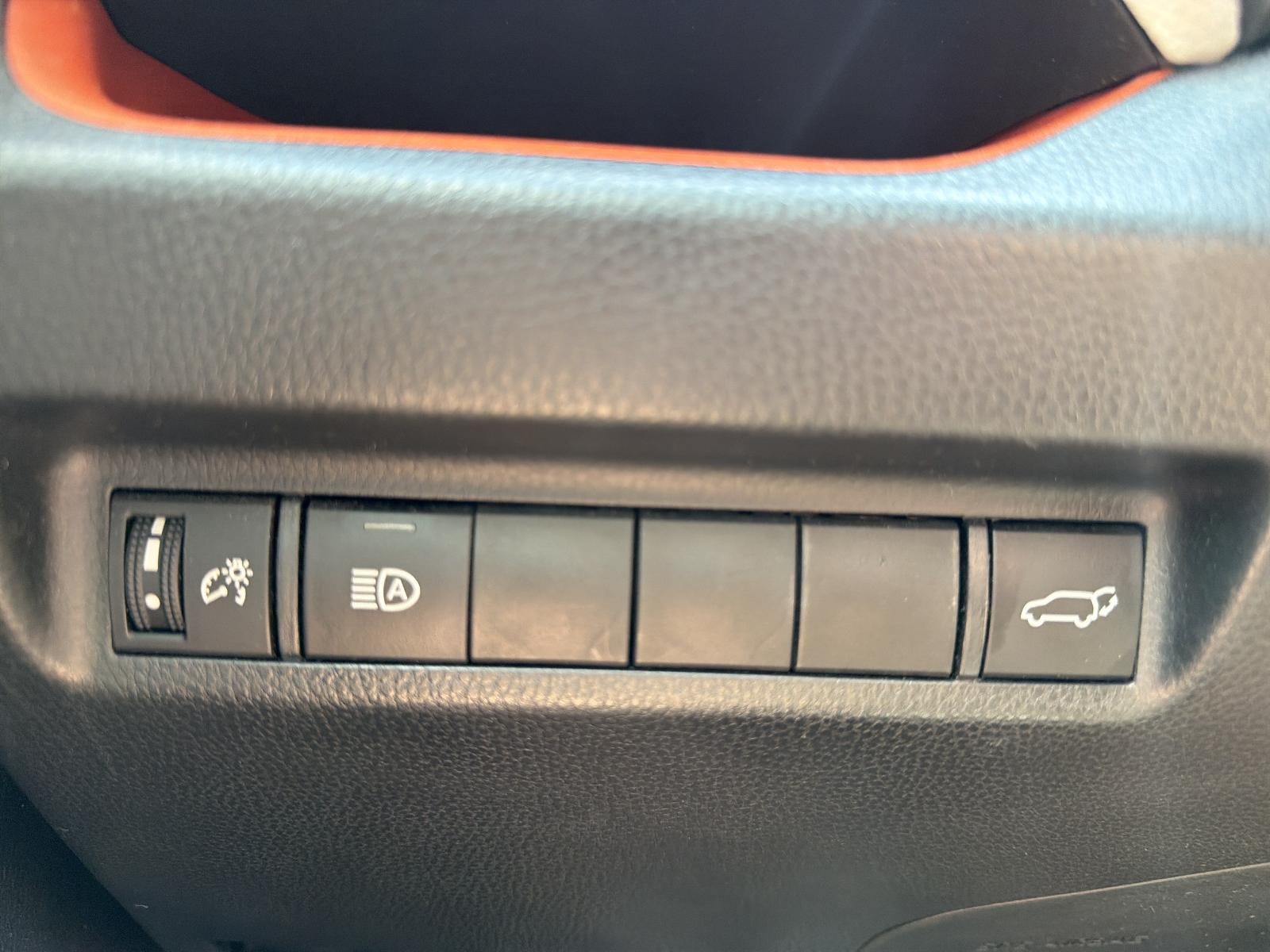 2019 Toyota RAV4 Adventure AWD (Natl)