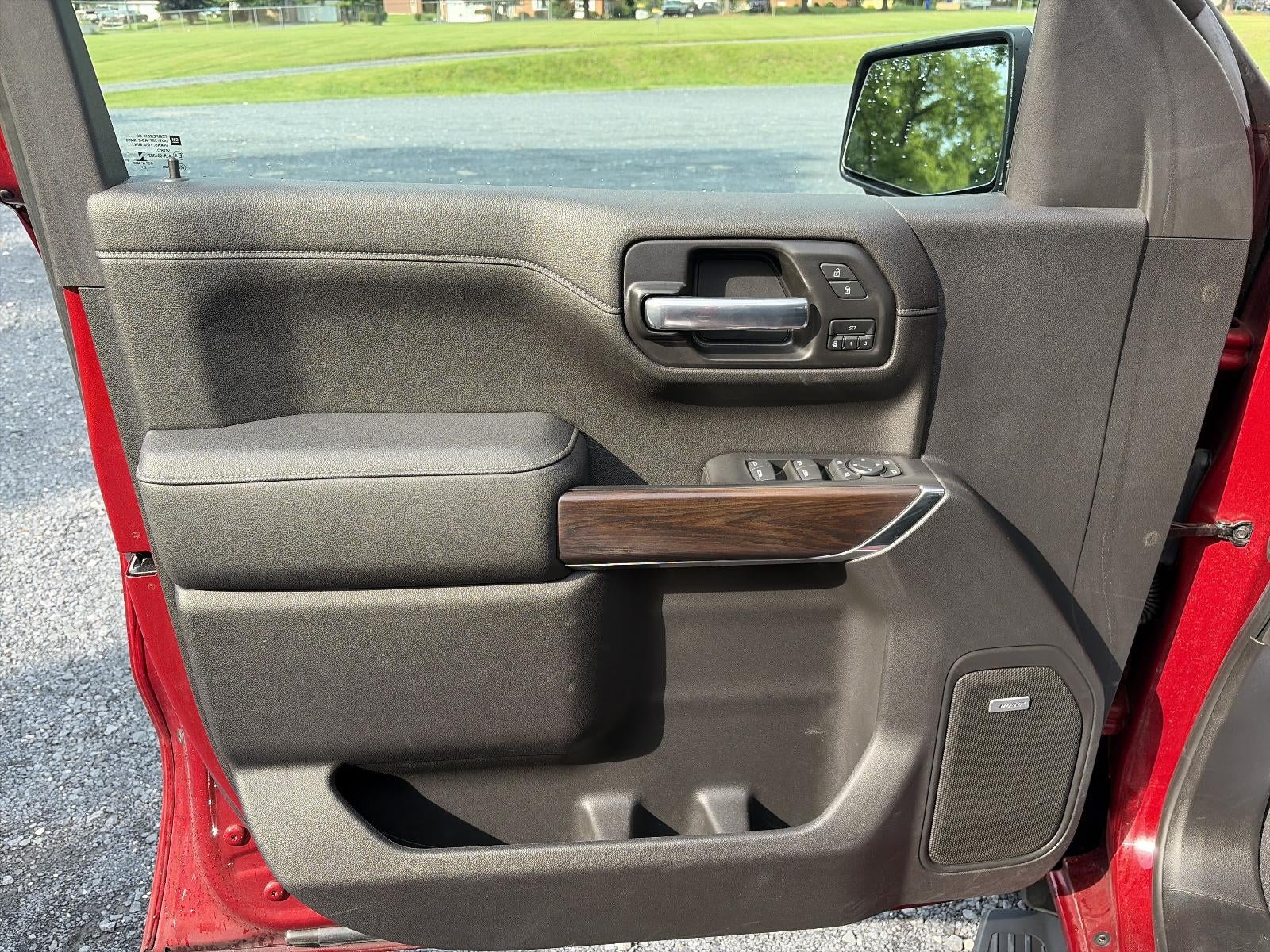 2021 GMC Sierra 1500 Crew Cab Short Box 2-Wheel Drive SLT