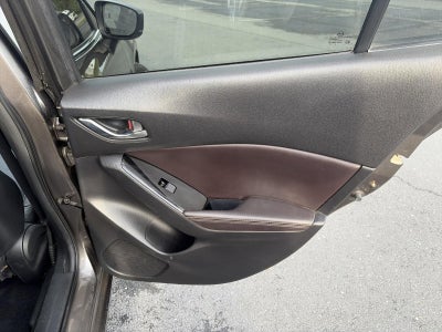 2017 Mazda Mazda3 4-Door Touring Auto