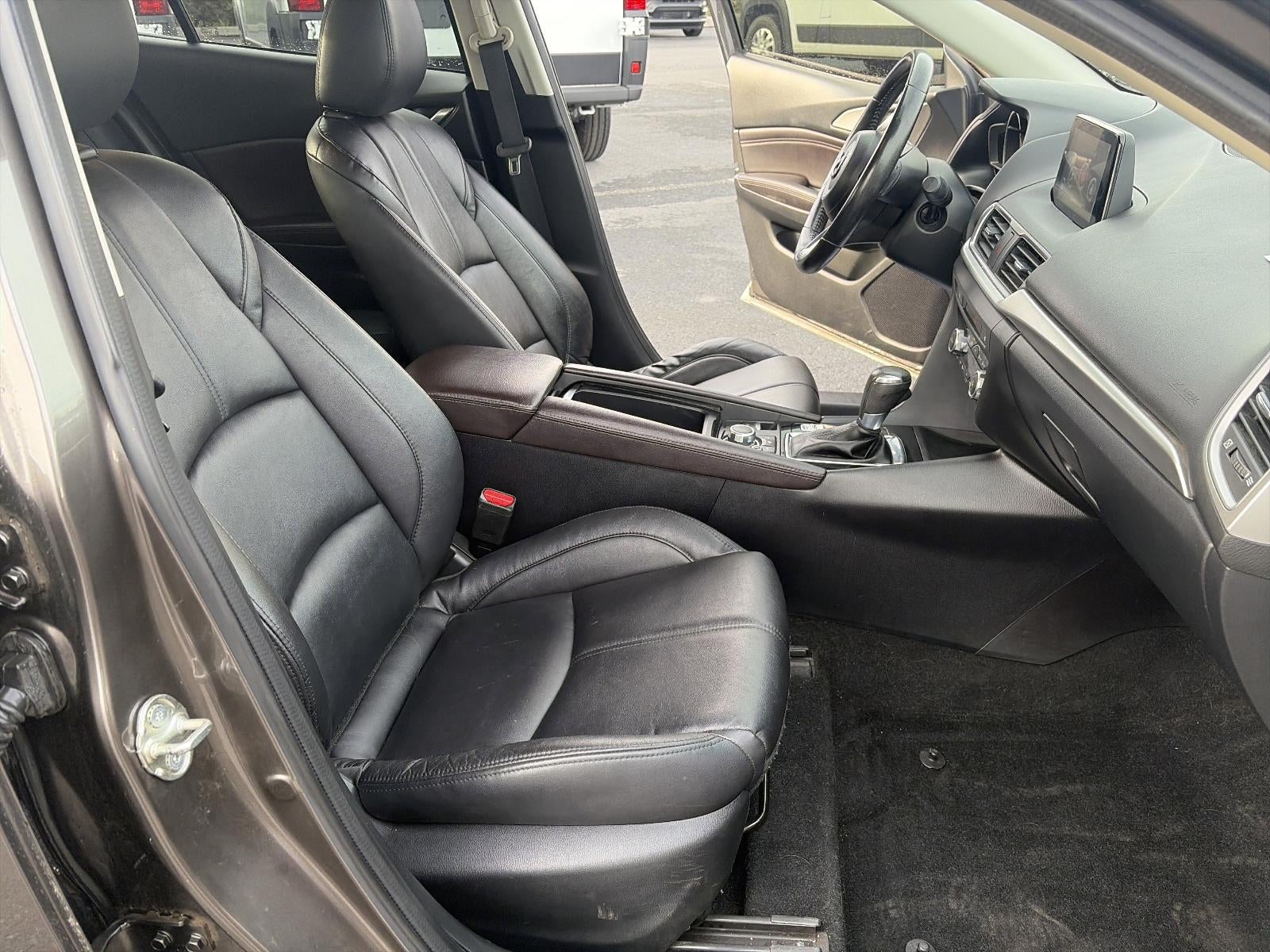 2017 Mazda Mazda3 4-Door Touring Auto