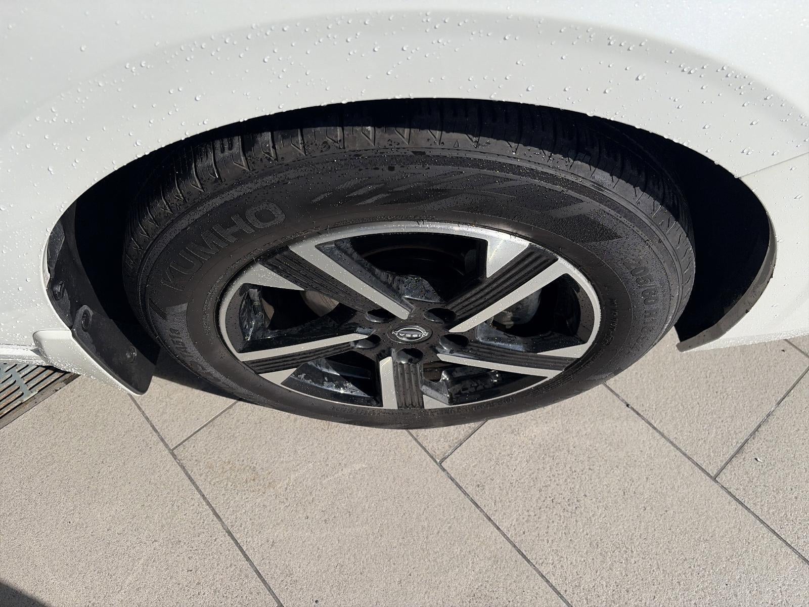 2024 Nissan Sentra SV CVT