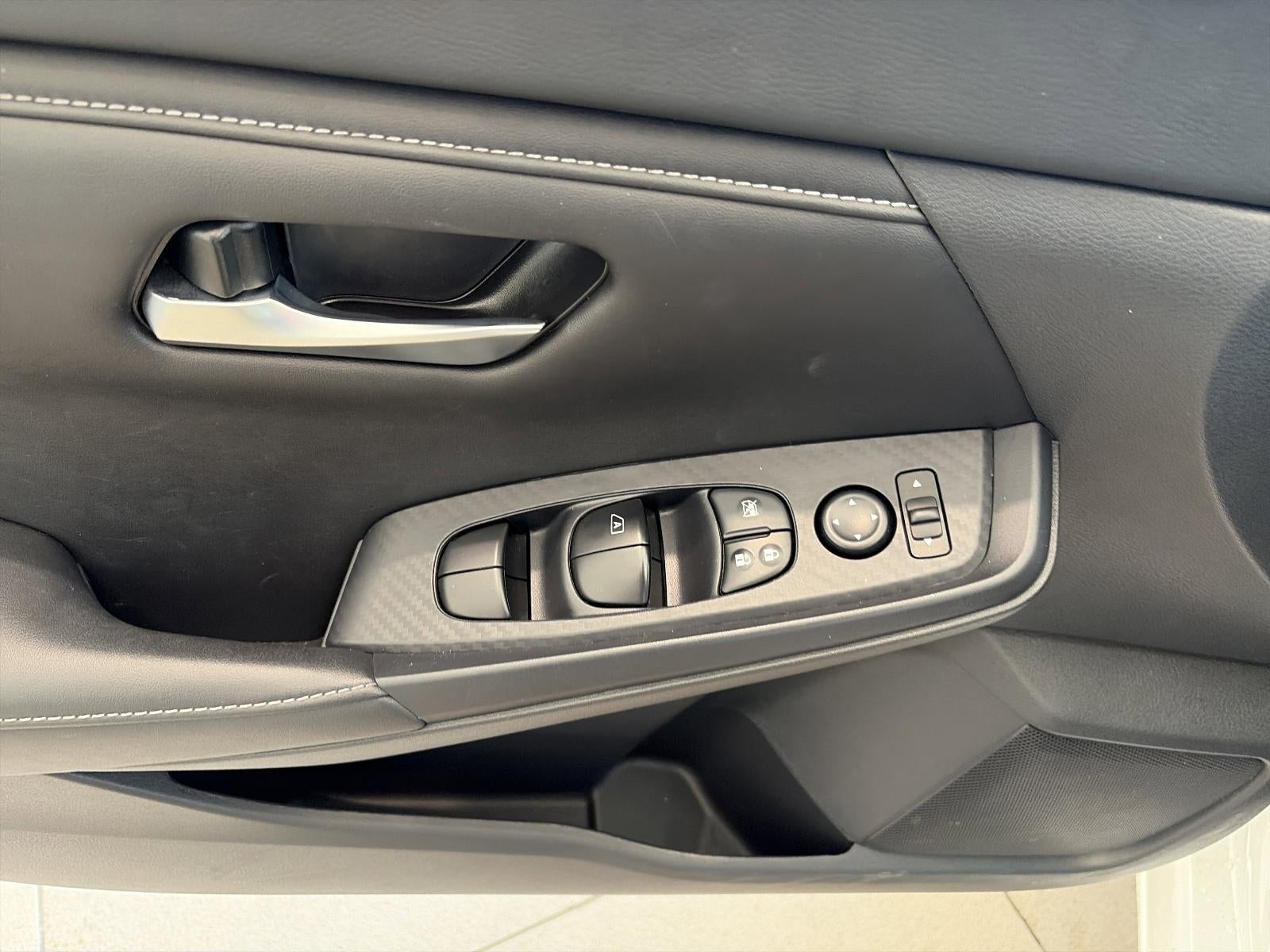 2024 Nissan Sentra SV CVT