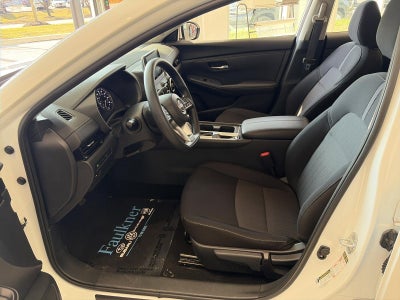 2024 Nissan Sentra SV CVT