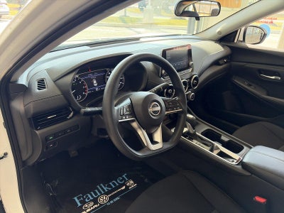 2024 Nissan Sentra SV CVT