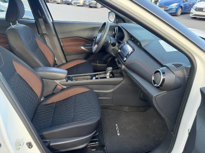 2023 Nissan Kicks SR FWD
