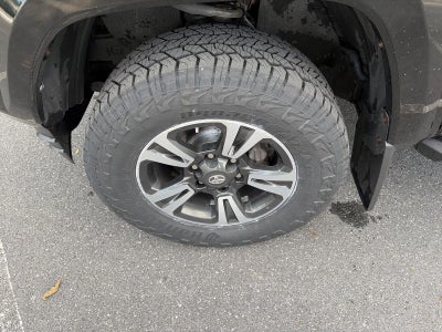 2019 Toyota Tacoma 4WD 4WD TRD Sport Double Cab 6' Bed V6 AT (Natl)