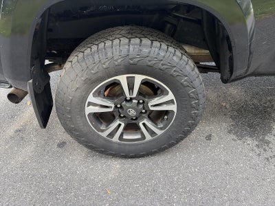 2019 Toyota Tacoma 4WD 4WD TRD Sport Double Cab 6' Bed V6 AT (Natl)