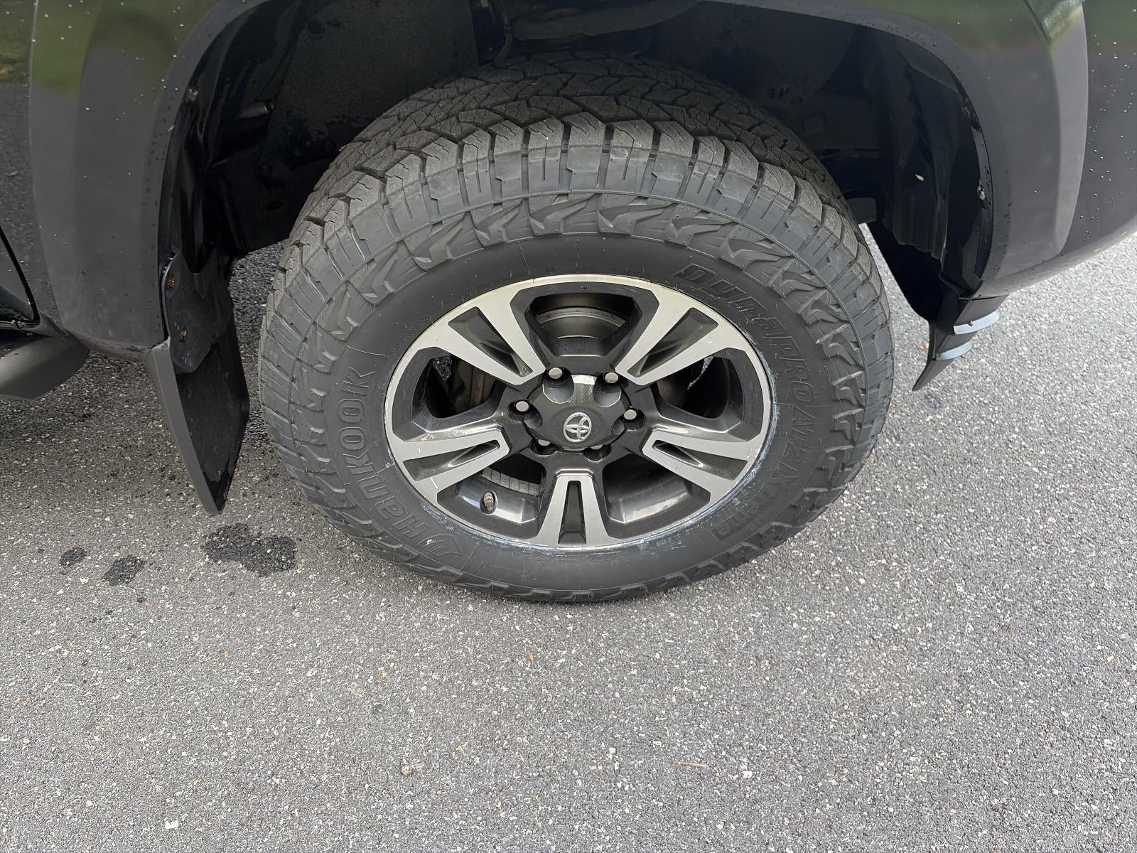 2019 Toyota Tacoma 4WD 4WD TRD Sport Double Cab 6' Bed V6 AT (Natl)