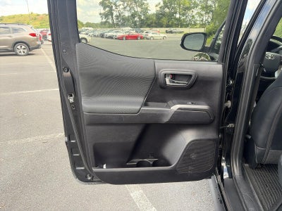 2019 Toyota Tacoma 4WD 4WD TRD Sport Double Cab 6' Bed V6 AT (Natl)