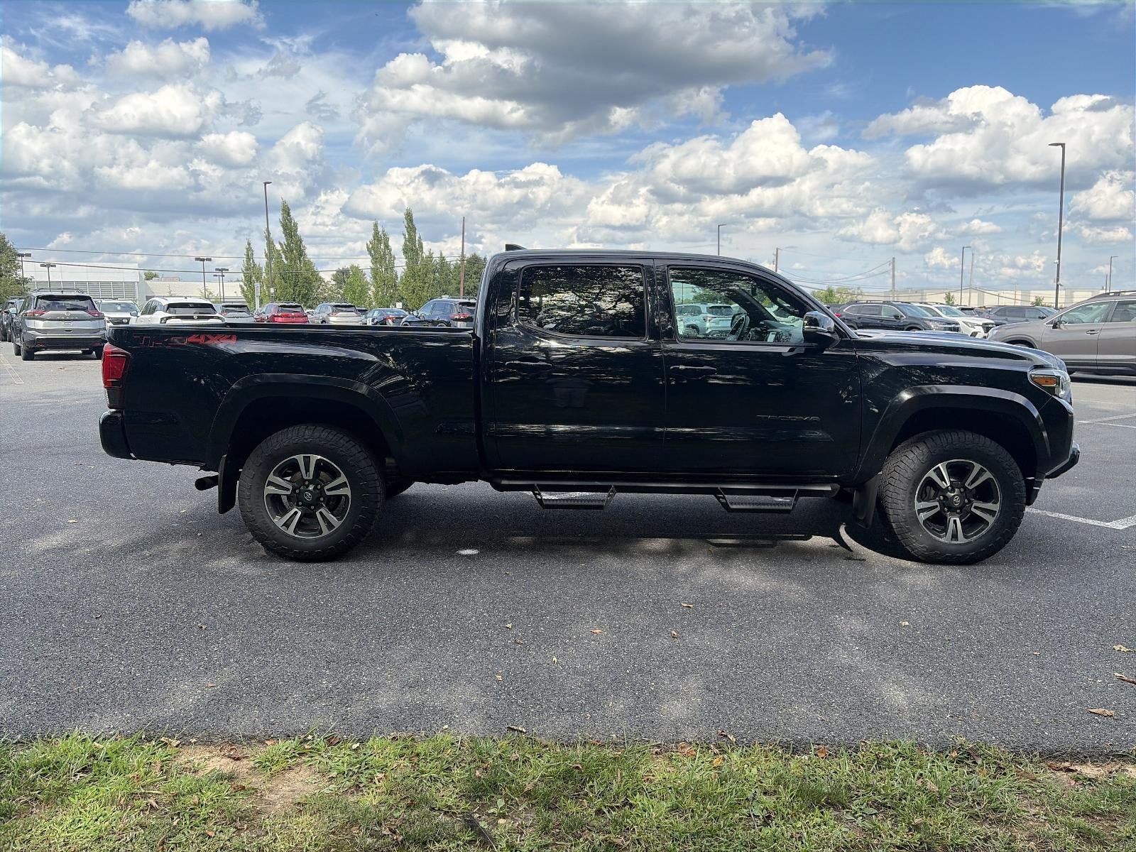 2019 Toyota Tacoma 4WD 4WD TRD Sport Double Cab 6' Bed V6 AT (Natl)
