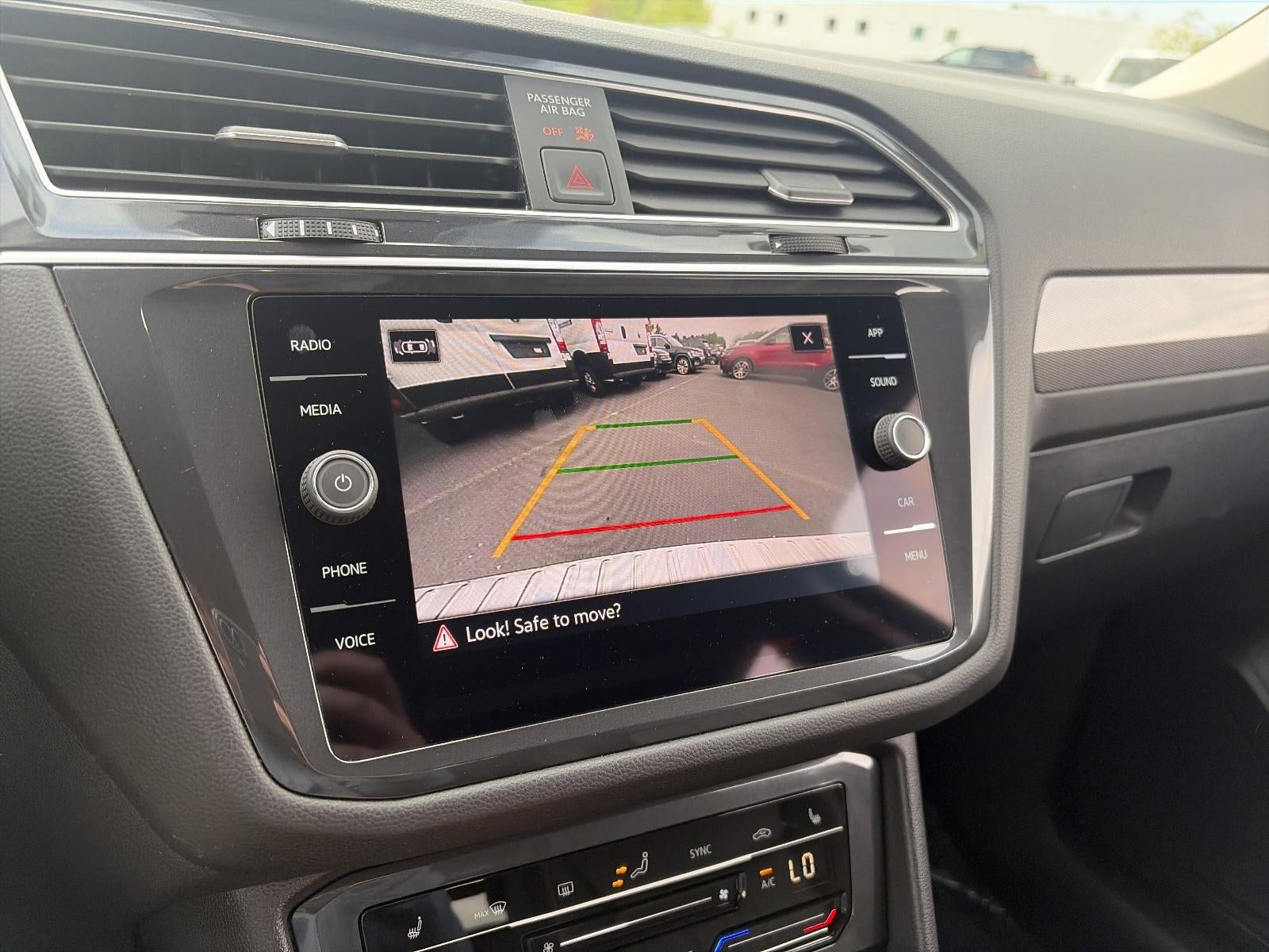 2024 Volkswagen Tiguan 2.0T SE 4MOTION