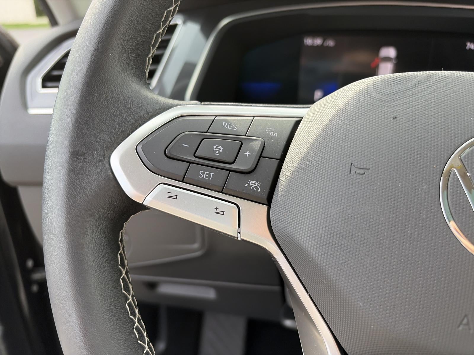 2023 Volkswagen Tiguan 2.0T SE 4MOTION
