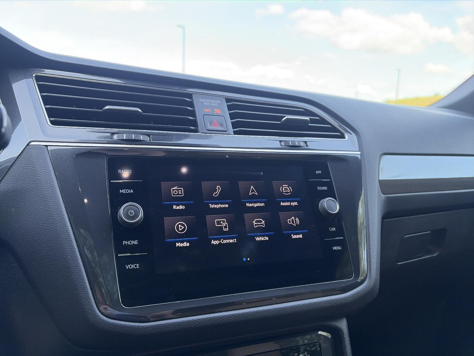 2022 Volkswagen Tiguan 2.0T SE 4MOTION
