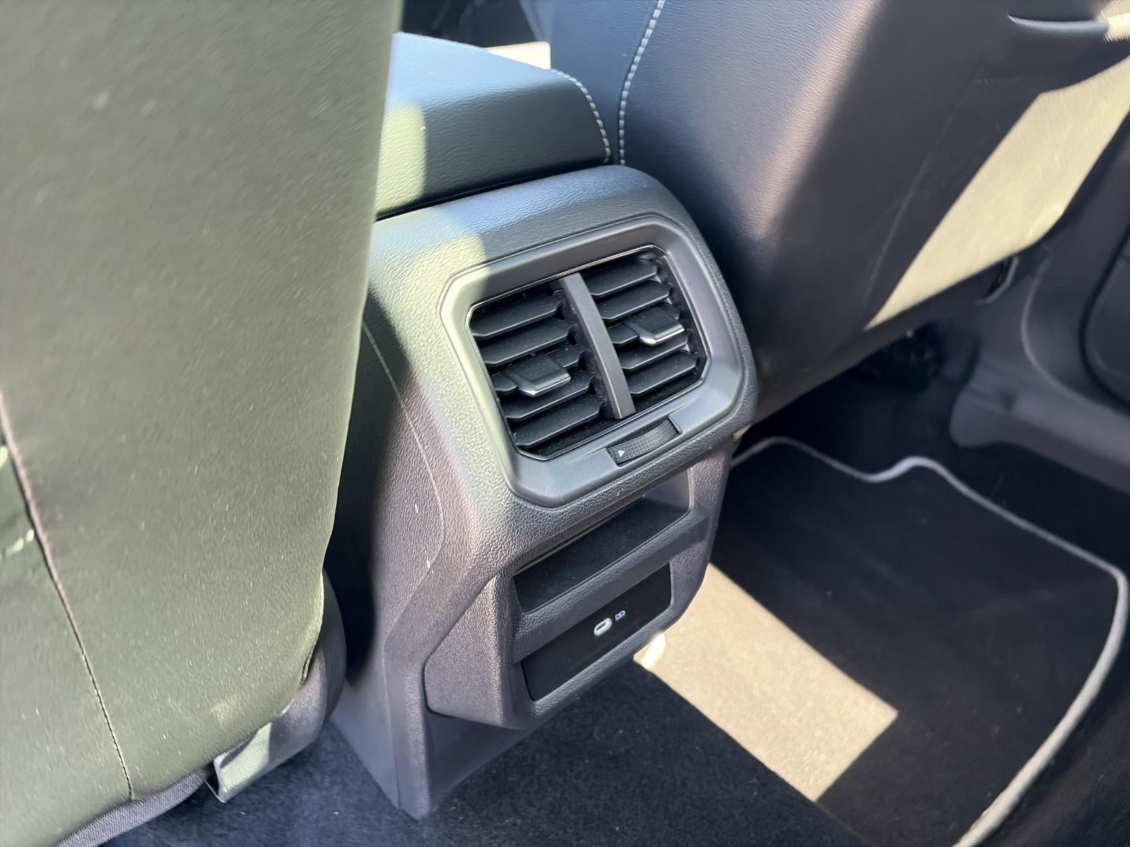 2023 Volkswagen Taos SEL 4MOTION *Ltd Avail*