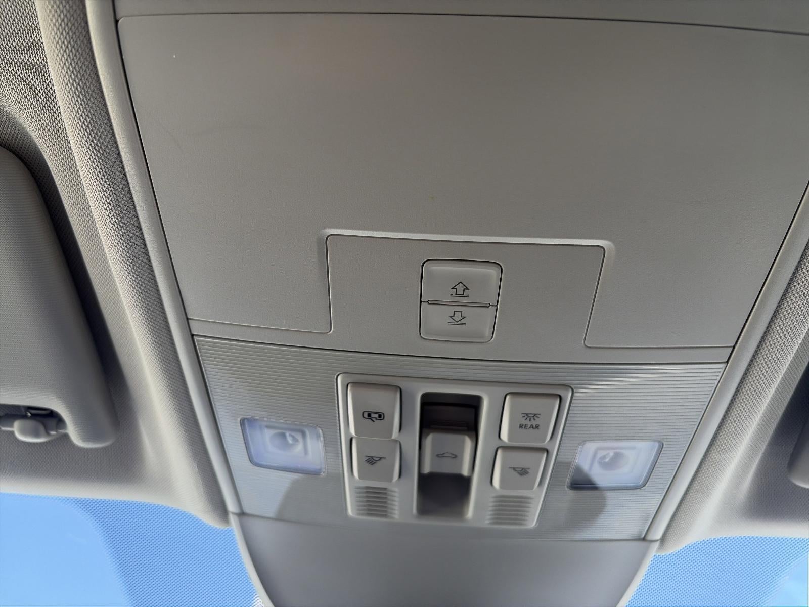 2023 Volkswagen Taos SEL 4MOTION *Ltd Avail*