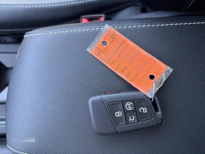 2023 Volkswagen Taos SEL 4MOTION *Ltd Avail*