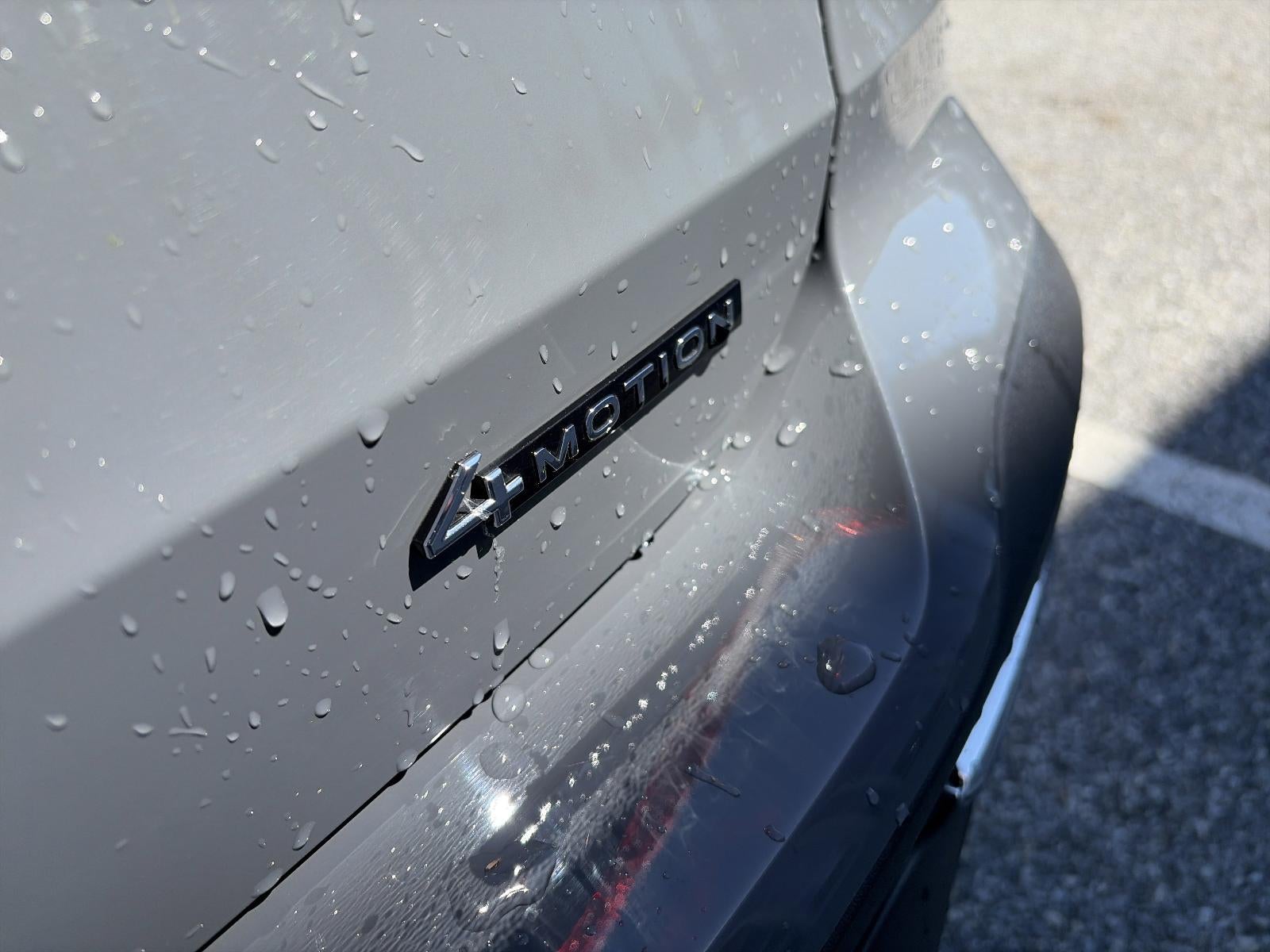 2023 Volkswagen Taos SEL 4MOTION *Ltd Avail*