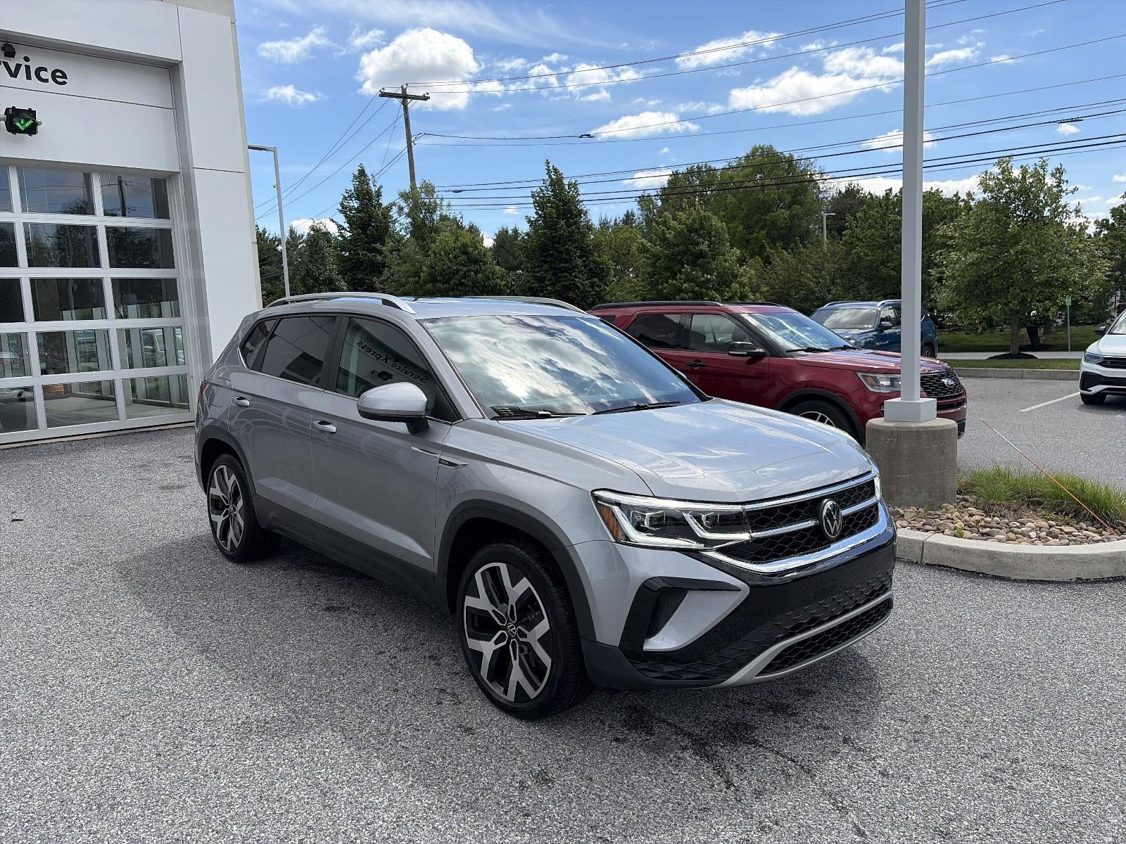 2023 Volkswagen Taos SEL 4MOTION *Ltd Avail*