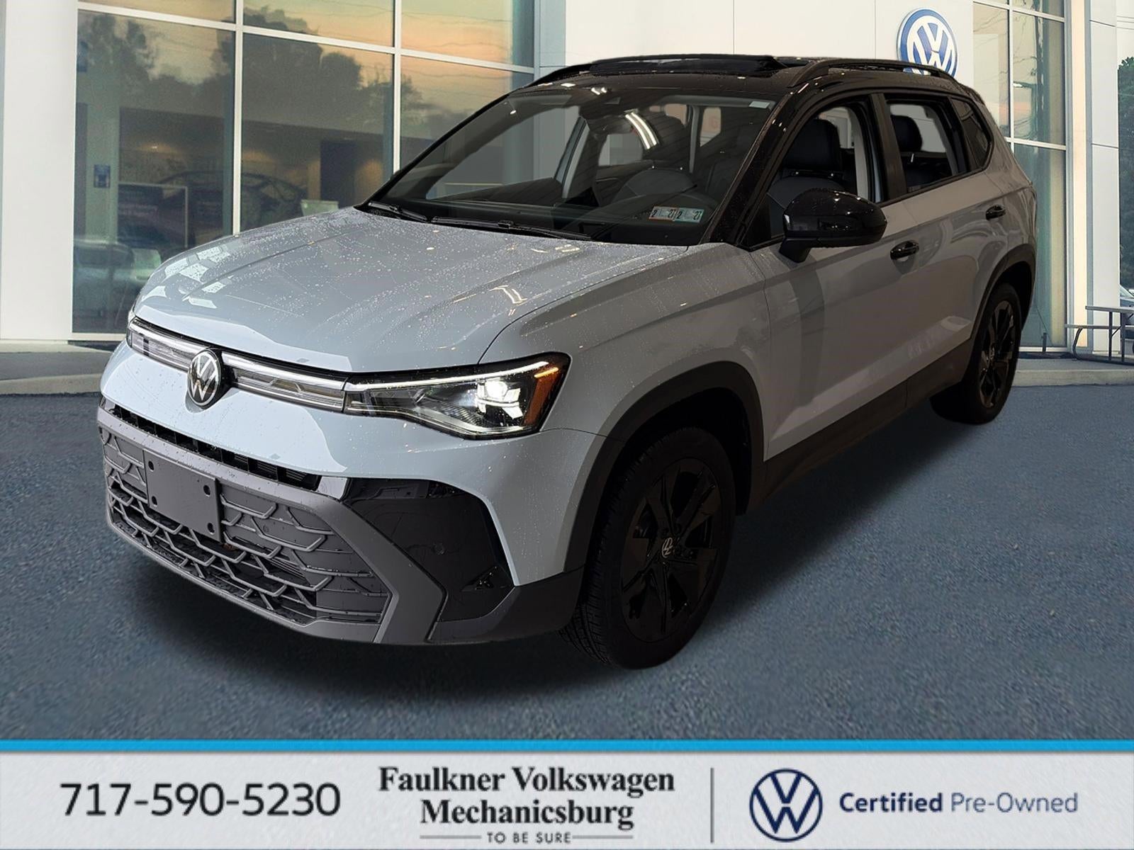 2025 Volkswagen Taos SE Black FWD