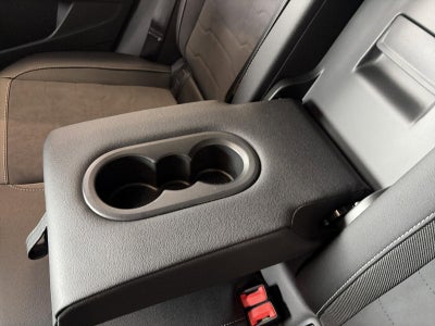 2025 Volkswagen Taos SE Black FWD