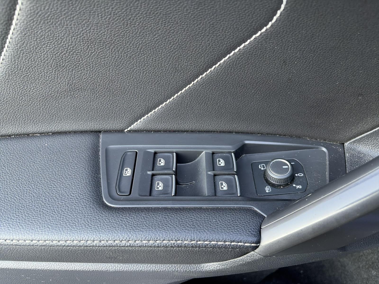 2022 Volkswagen Tiguan 2.0T SEL R-Line 4MOTION