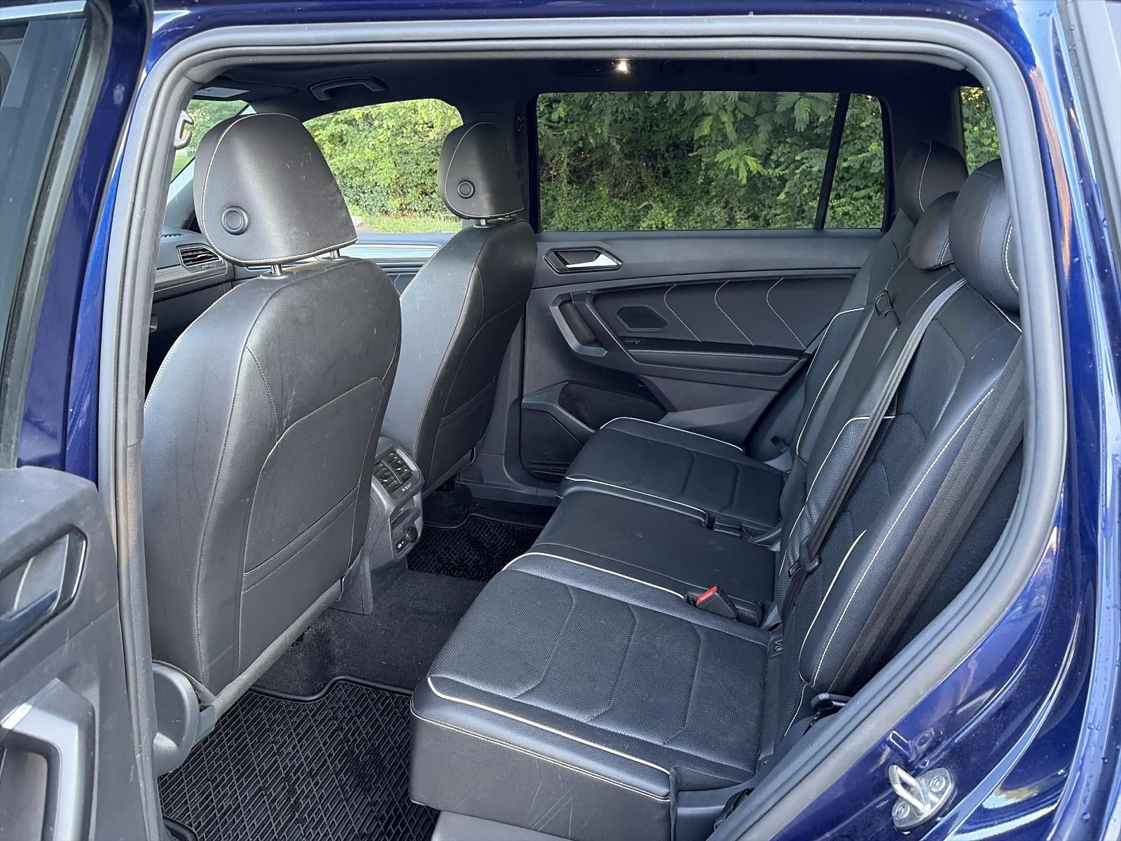 2022 Volkswagen Tiguan 2.0T SEL R-Line 4MOTION